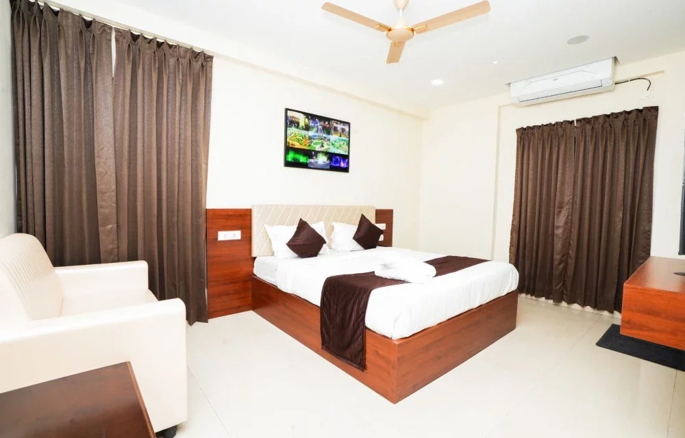 Standard Twin Sharing Room with Essential Facilities in Vizag